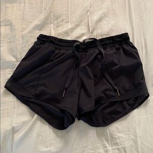 Lululemon Hotty Hot Shorts 6